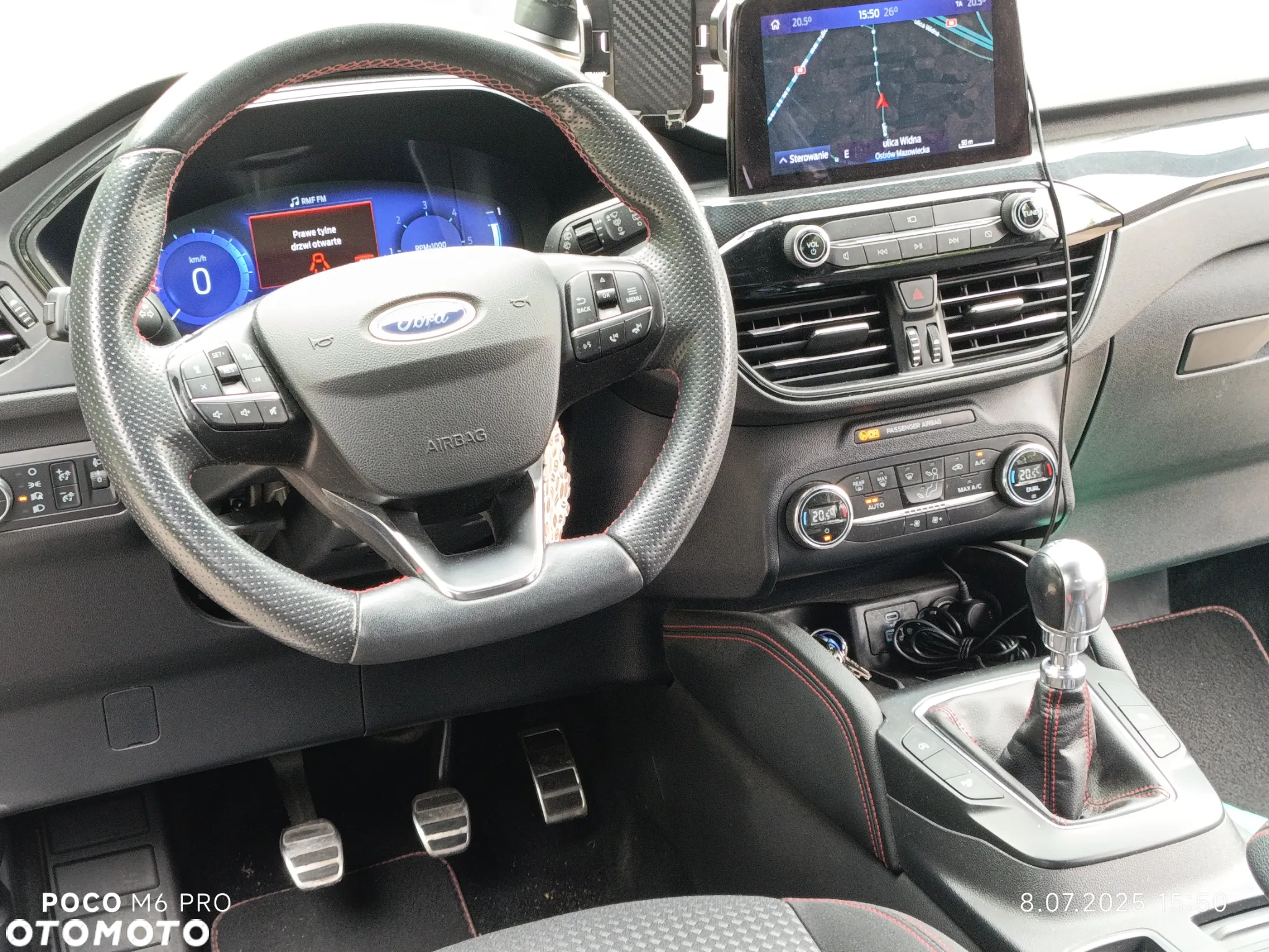 Ford Kuga - 17