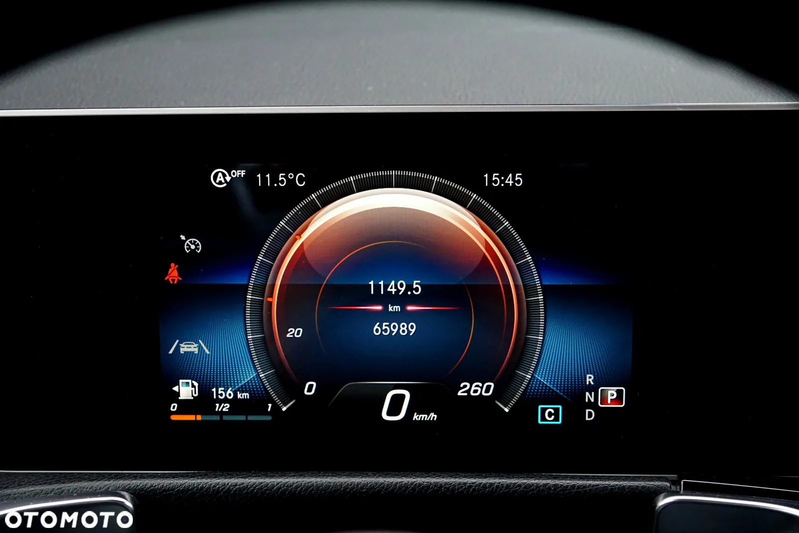 Mercedes-Benz GLB 200 7G-DCT Progressive - 35