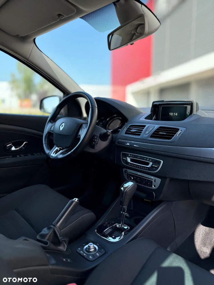 Renault Megane 1.5 dCi Limited EDC - 9