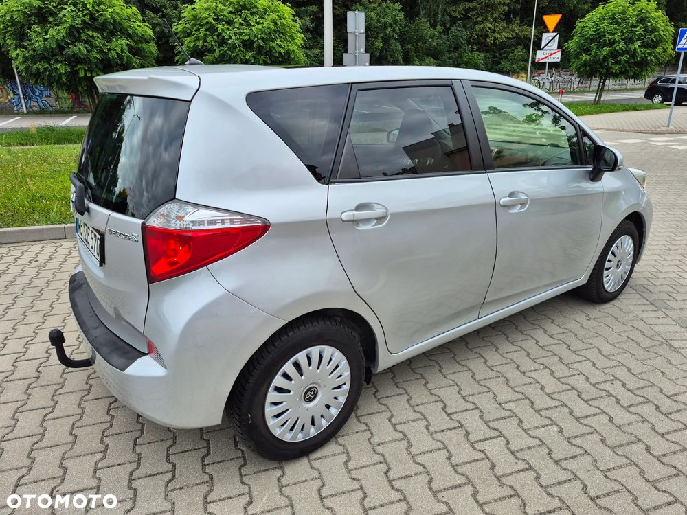 Toyota Verso S 1.33 VVT-i Comfort - 17