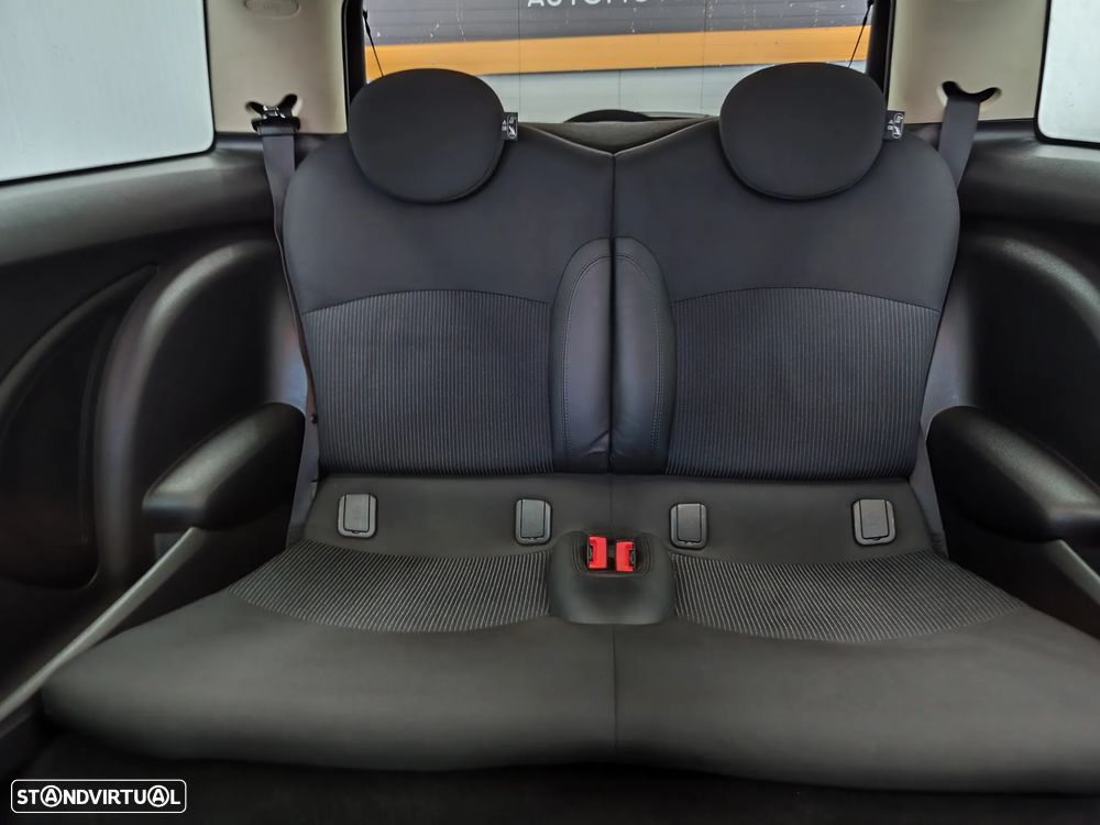 MINI Coupé Cooper SD - 10