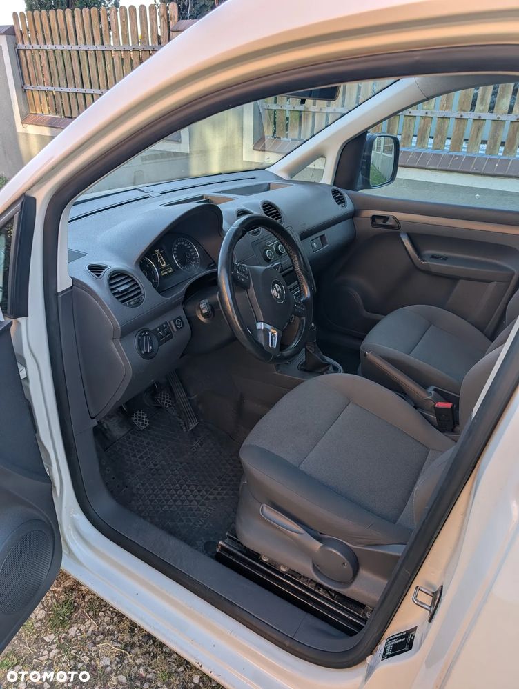Volkswagen Caddy - 14