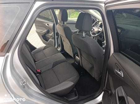Ford Focus - 8