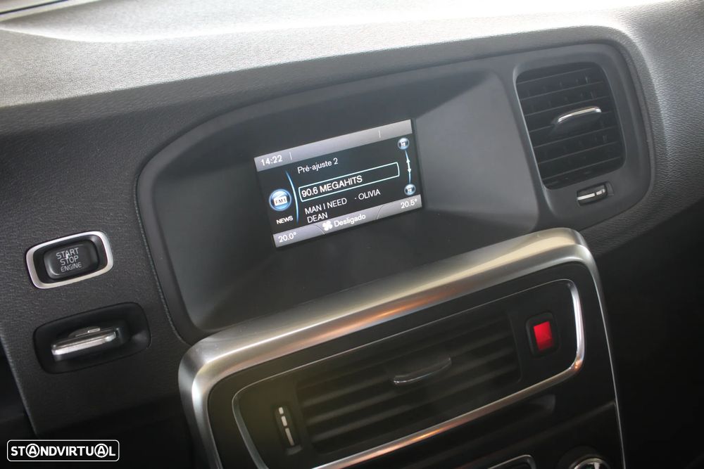 Volvo V60 1.6 D2 Momentum Eco Powershift - 31