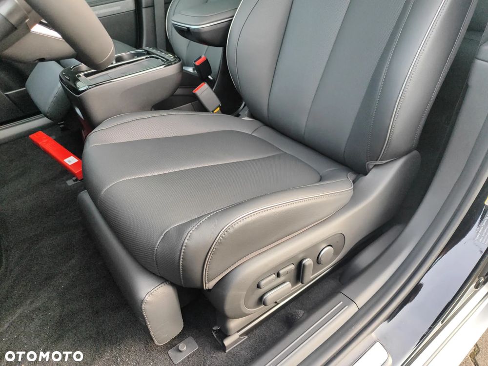 Hyundai IONIQ 5 84kWh Uniq 4WD - 12