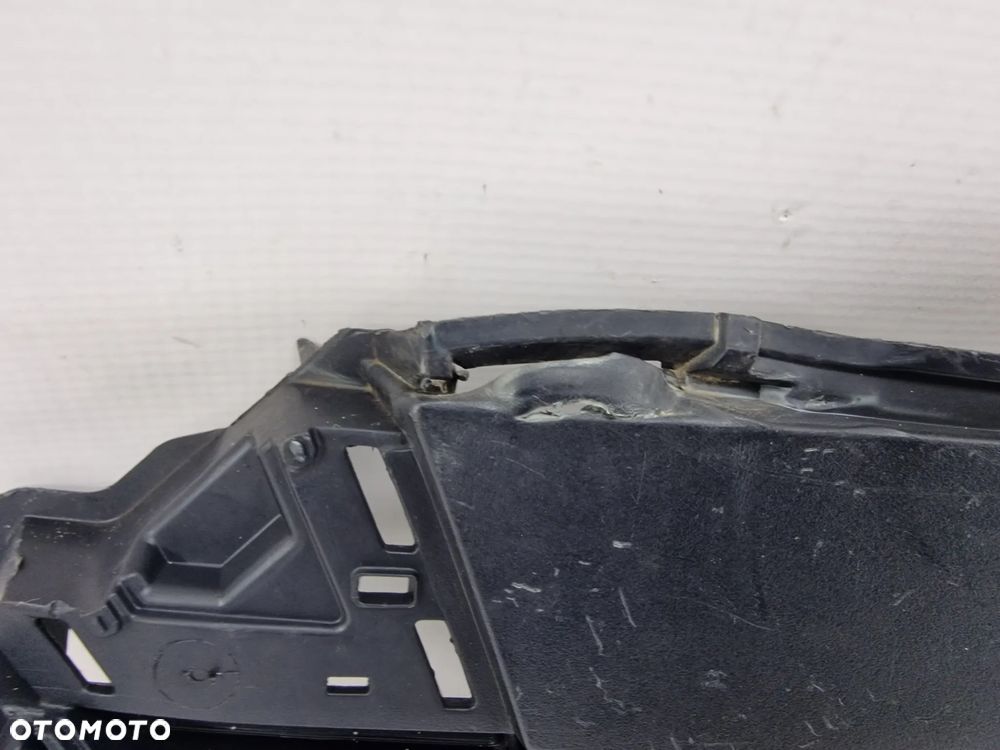 TOYOTA YARIS III 11- KRATKA ŚRODKOWA ZDERZAKA PRZEDNIEGO , NR 53112-0D210 , NR AUKCJI K309 - 8