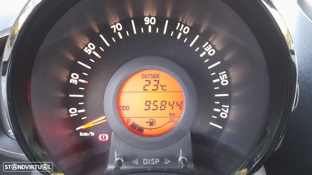 Peugeot 108 1.0 VTi Allure - 17
