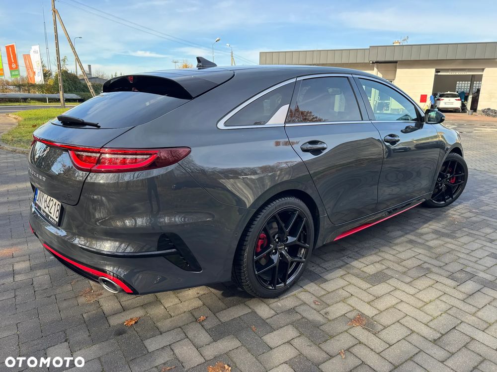 Kia ProCeed 1.6 T-GDI DCT7 OPF GT - 12