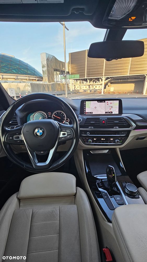 BMW X3 xDrive30i Luxury Line - 31