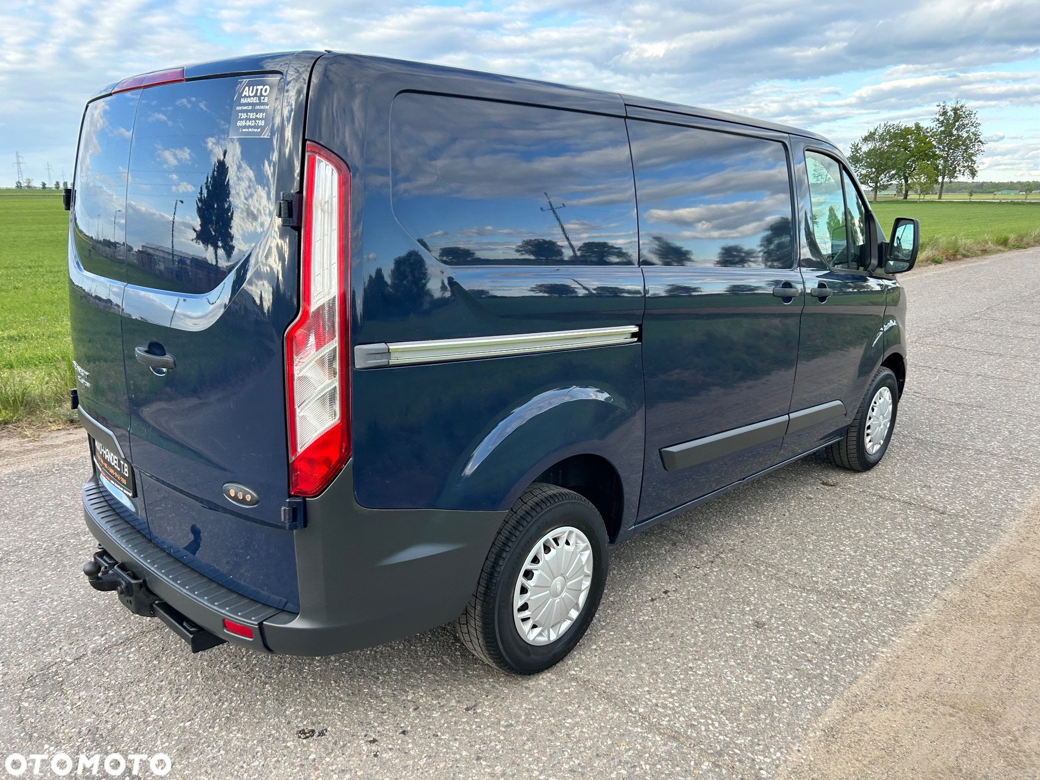 Ford Transit Custom - 11