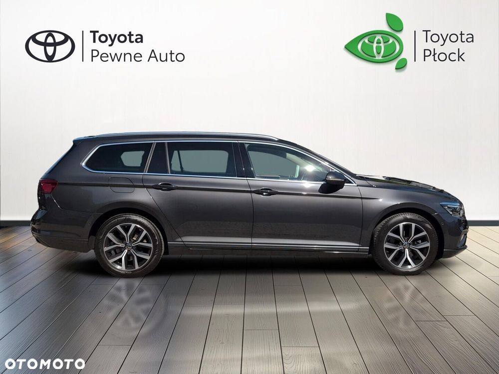 Volkswagen Passat - 8