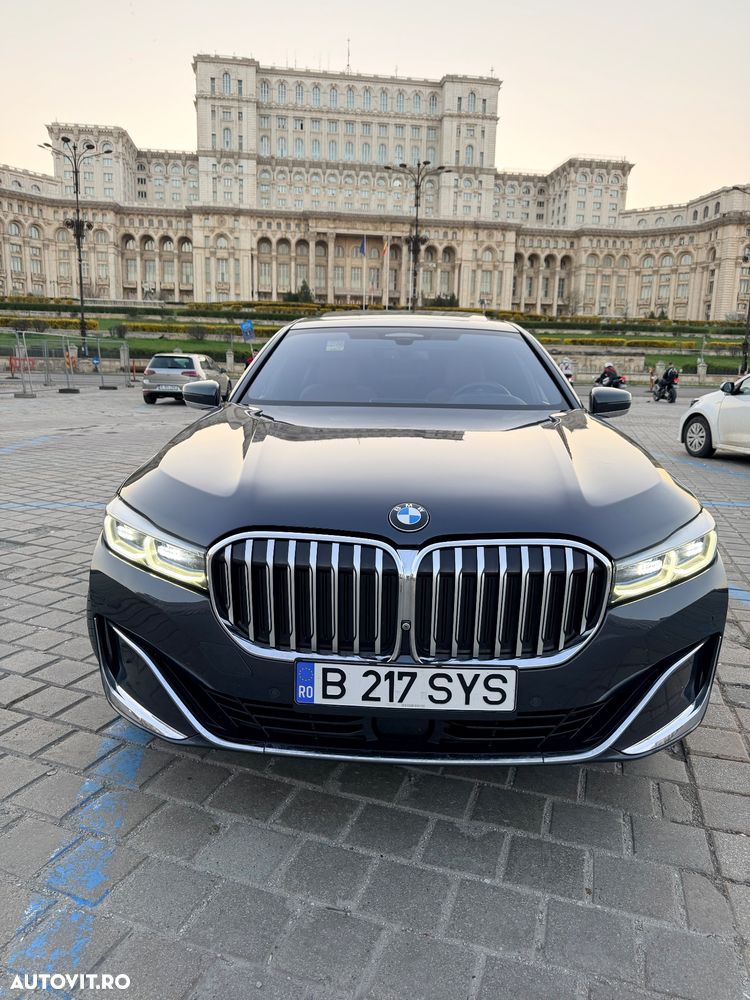 BMW Seria 7 745Le xDrive AT PHEV - 13