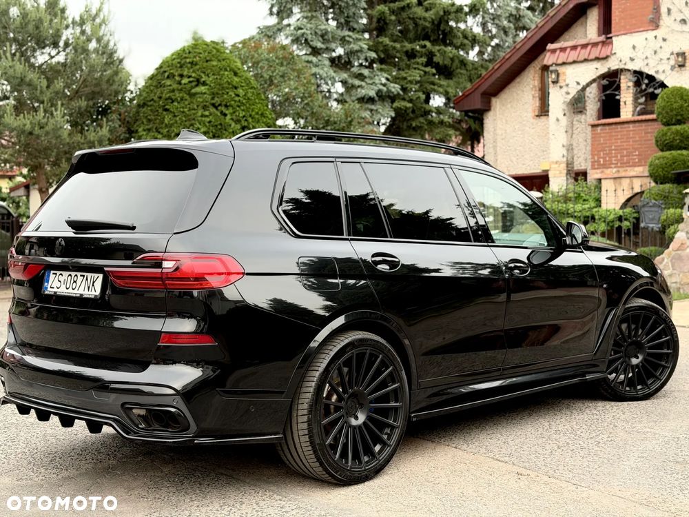 BMW X7 - 12