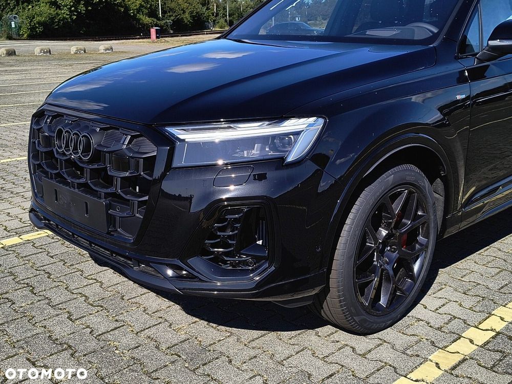 Audi Q7 - 11
