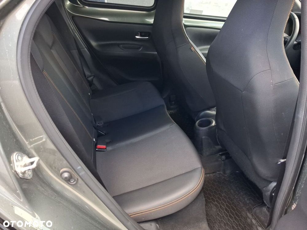 Toyota Aygo X 1.0 VVT-i Limited - 14