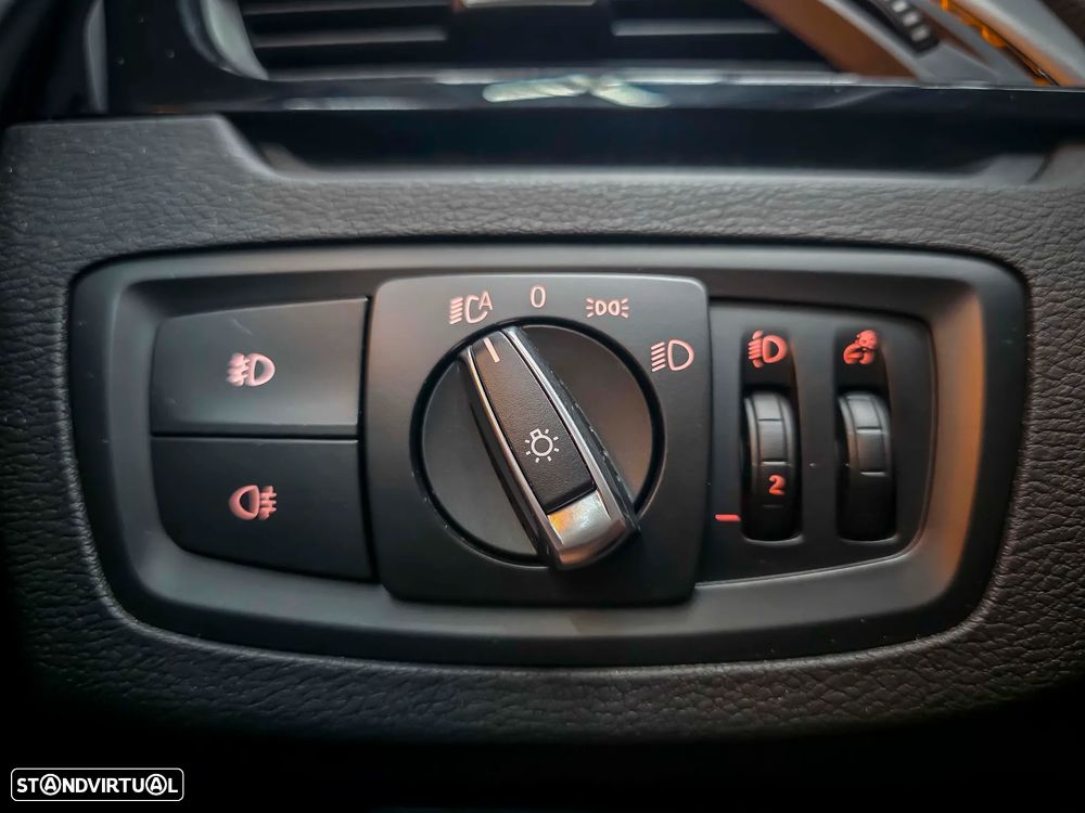 BMW X1 xDrive25e Advantage - 35