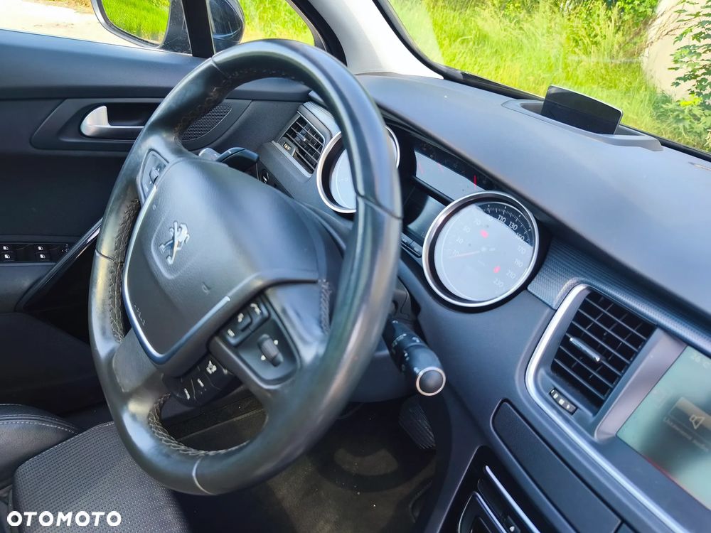 Peugeot 508 BlueHDi 180 EAT6 Stop&Start Allure - 28