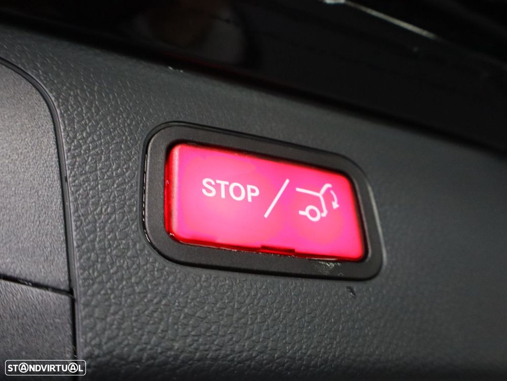 Mercedes-Benz GLC 300 e 4Matic - 26