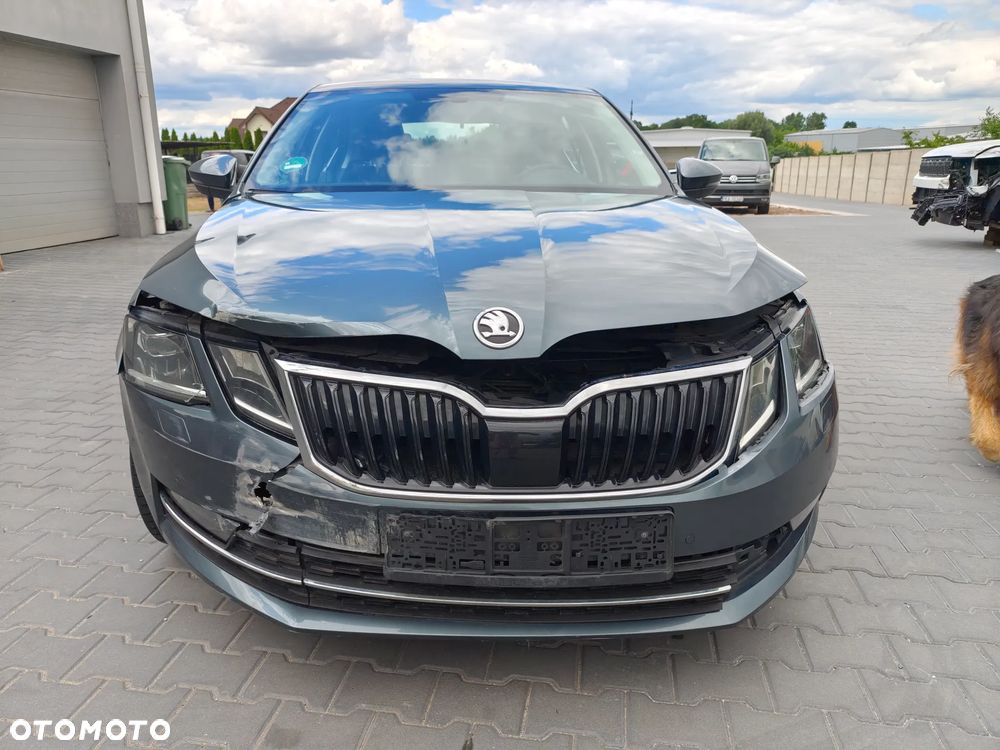 Skoda Octavia 1.5 TSI ACT DSG Ambition - 8