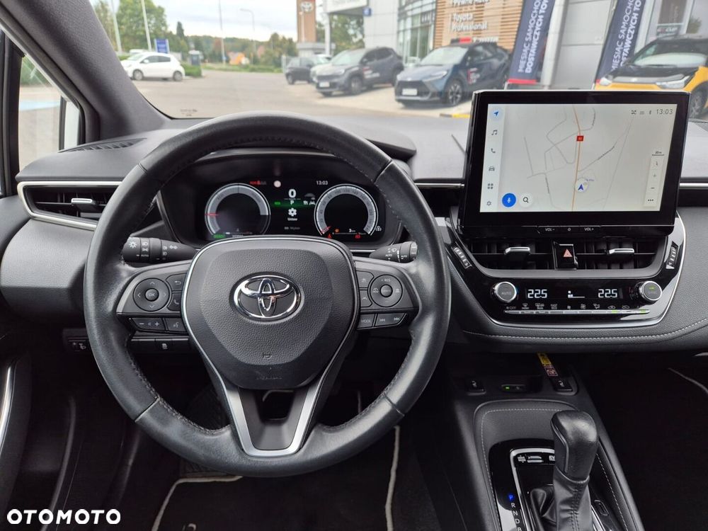 Toyota Corolla 1.8 Hybrid Style - 17