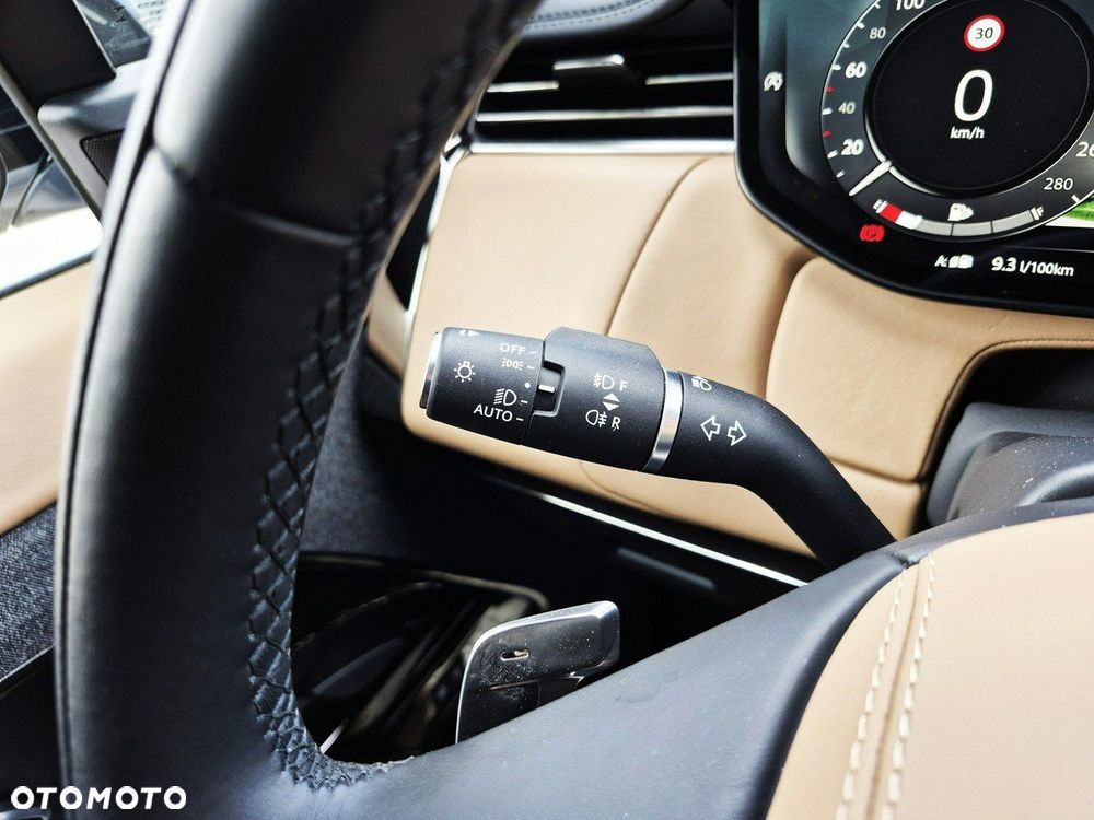 Land Rover Range Rover Sport - 34