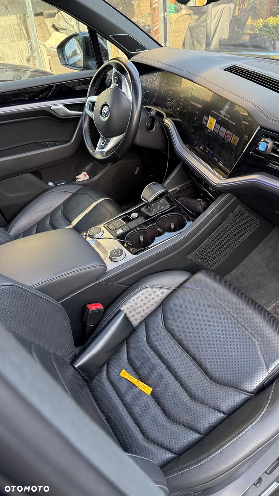 Volkswagen Touareg 3.0 V6 TFSI 4Motion R-Line - 14