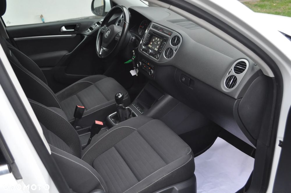 Volkswagen Tiguan 2.0 TDI Sport&Style - 22