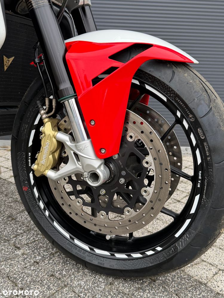 MV AGUSTA Brutale - 18