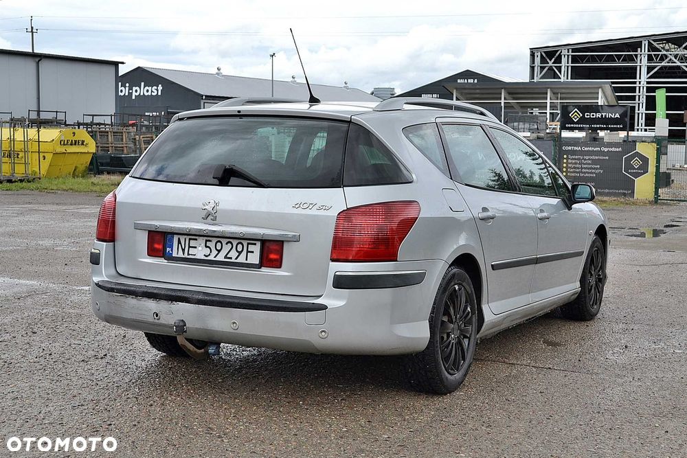 Peugeot 407 - 4