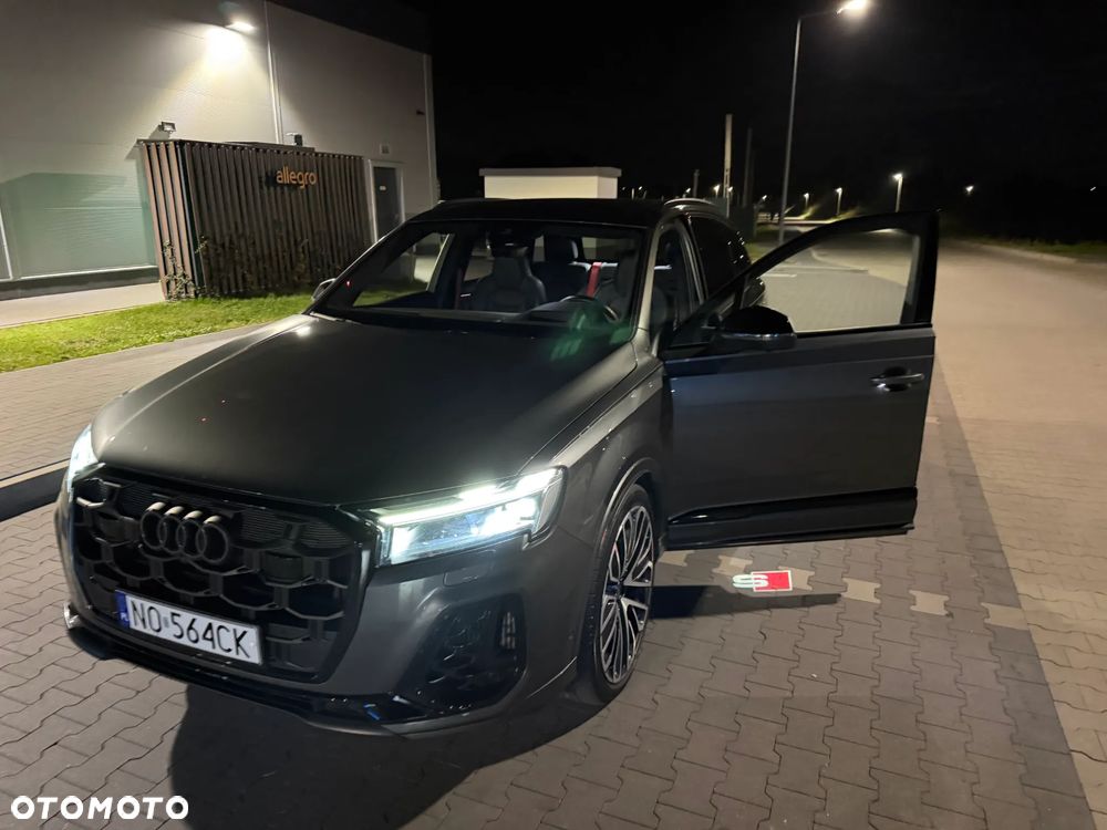 Audi Q7 60 TFSI e PHEV Quattro S Line Tiptr - 1