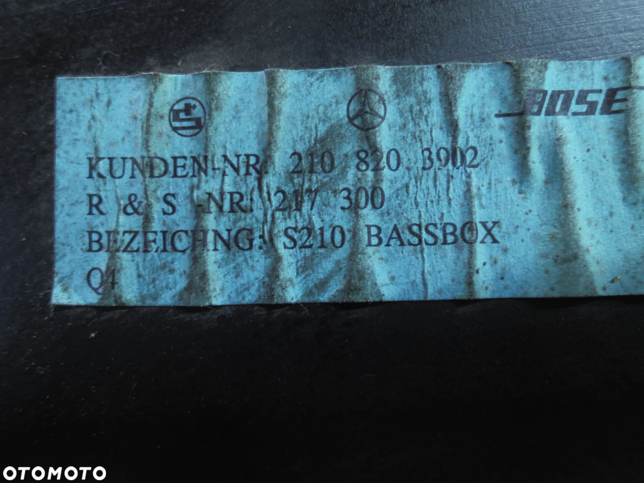 Skrzynia Basowa Subwoofer Mercedes E430 W210 2108203902 - 3