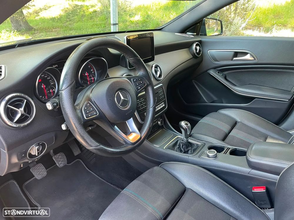 Mercedes-Benz CLA 180 d BlueEFFICIENCY Edition - 9