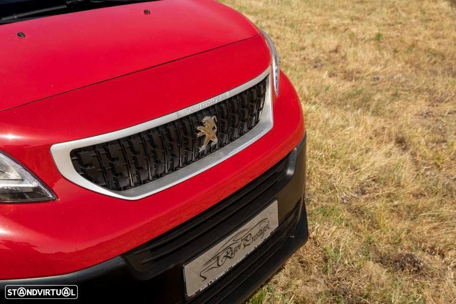 Peugeot Expert - 8