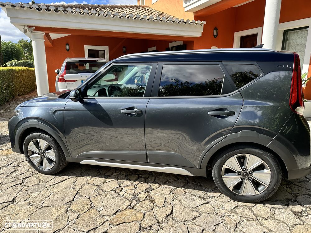Kia e-Soul 64kWh - 3