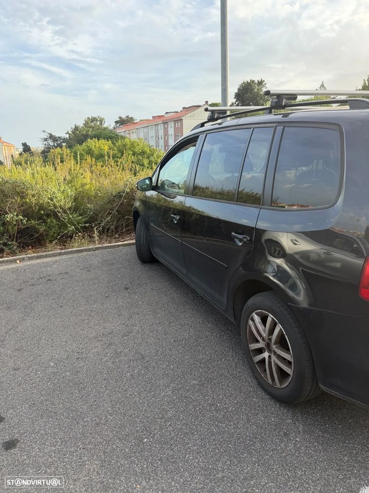 VW Touran 1.6 TDI Blue.Confortline 7L - 27