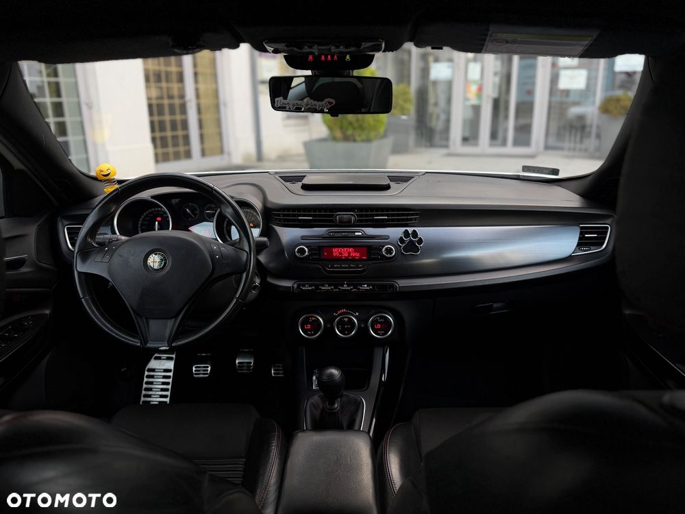 Alfa Romeo Giulietta 2.0 JTDM 16V Turismo - 8