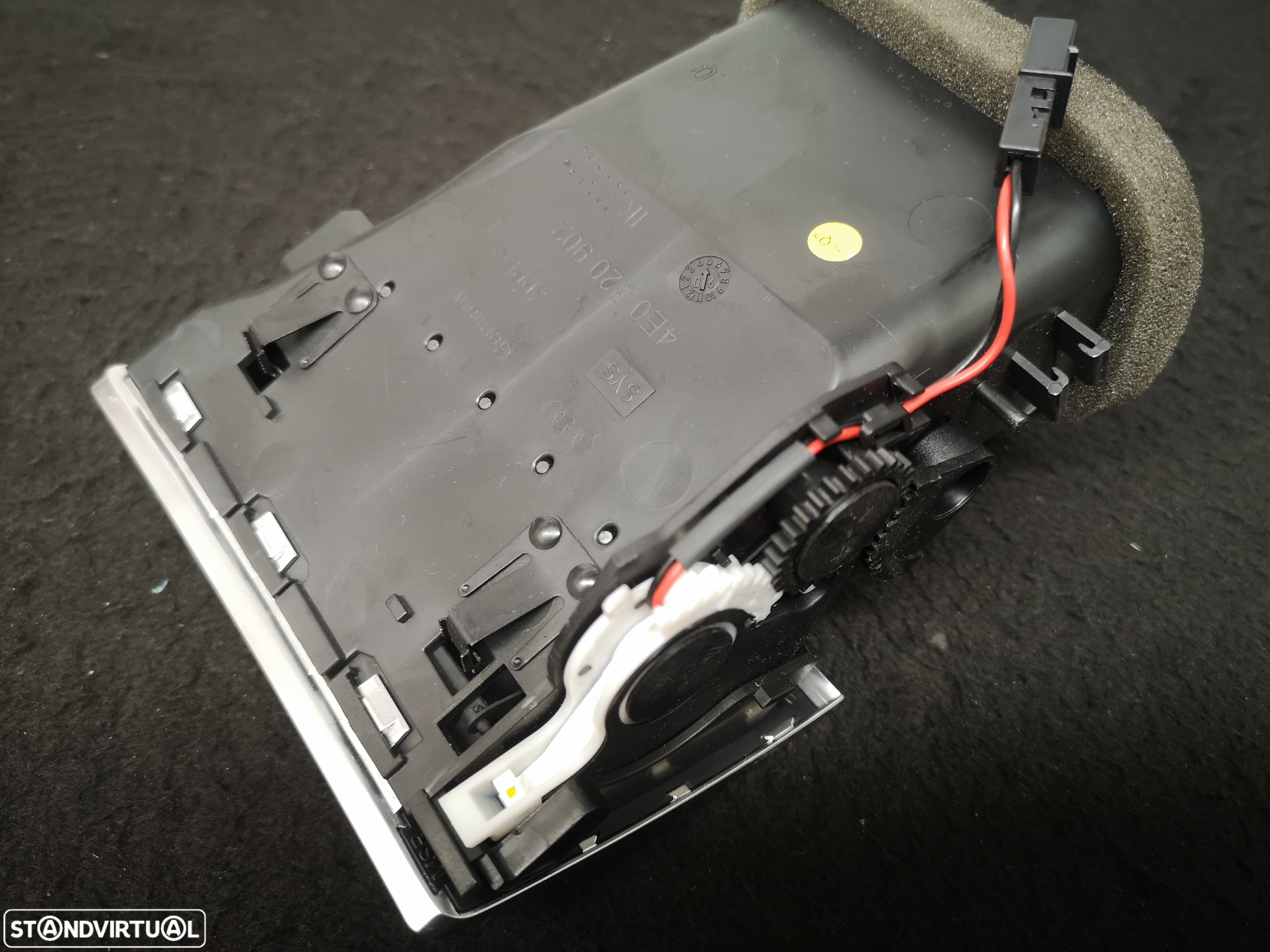 Grelha de sofagem frente direita originais AUDI a8 d3 4e0 2003-2009 - 4
