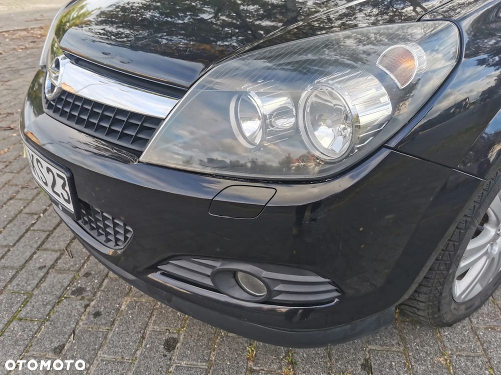 Opel Astra 1.6 Cosmo - 36