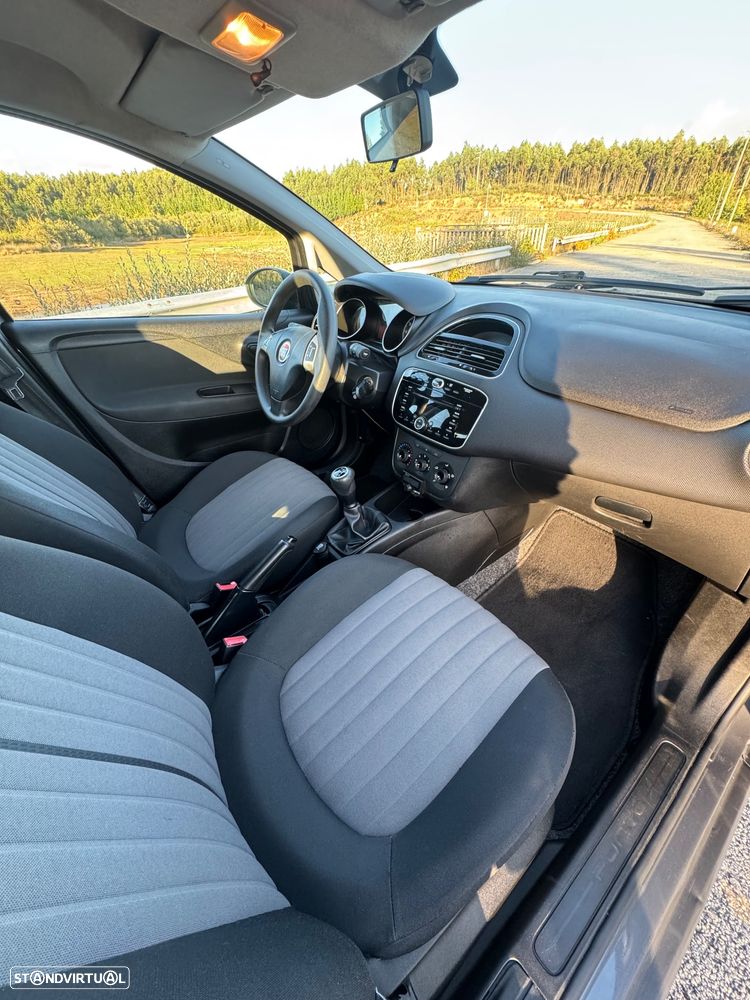 Fiat Punto 1.3 M-Jet Easy S&S - 19