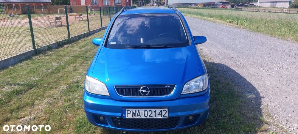 Opel Zafira - 4
