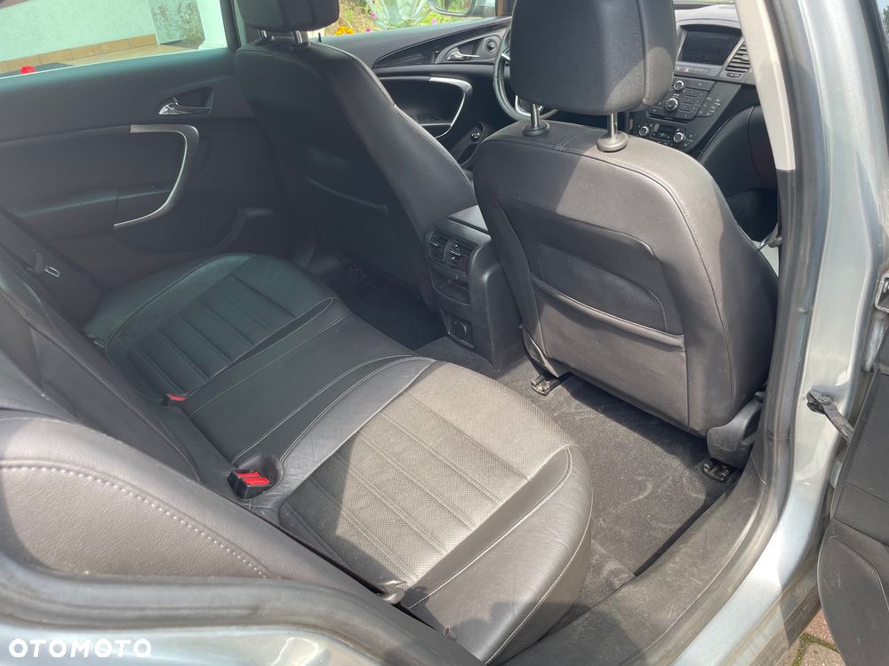 Opel Insignia - 13