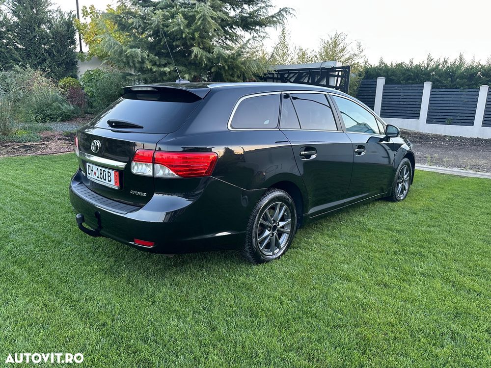 Toyota Avensis 2.0 D-4D Business Edition - 4