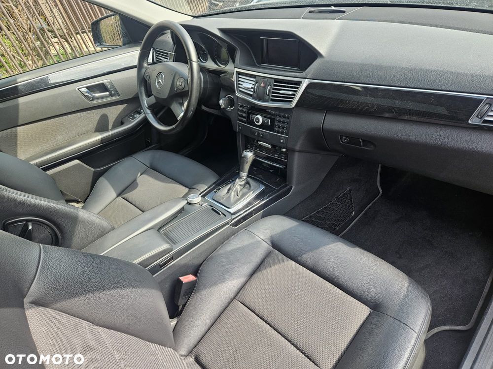 Mercedes-Benz Klasa E 200 CDI Automatik Avantgarde - 13