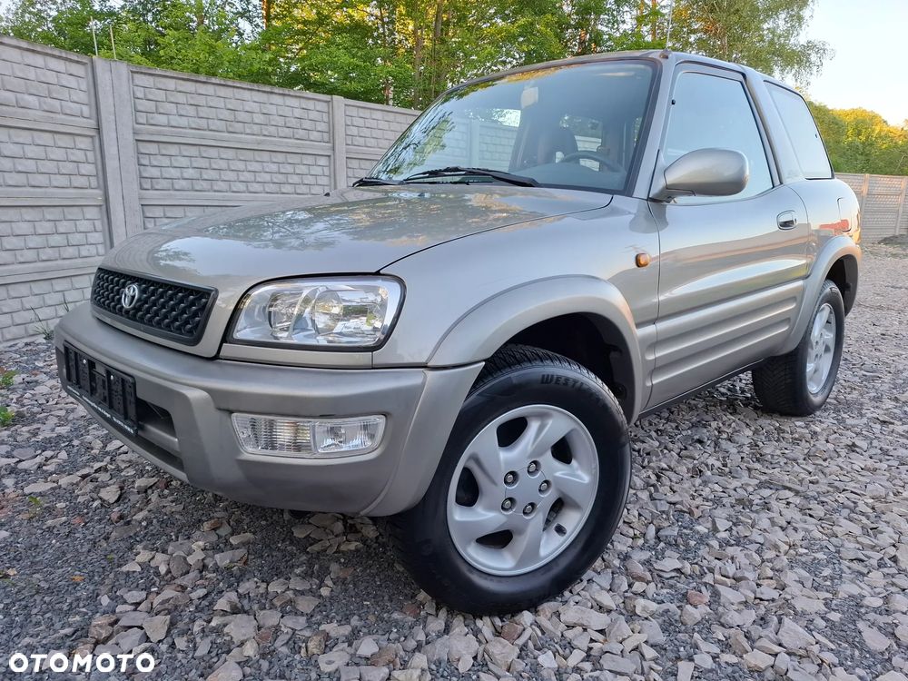 Toyota RAV4 2.0 Special - 31