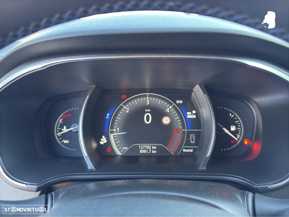 Renault Mégane Sport Tourer 1.5 dCi GT Line J18 - 9