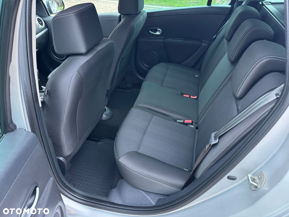 Renault Clio 1.2 TCE Authentique - 21