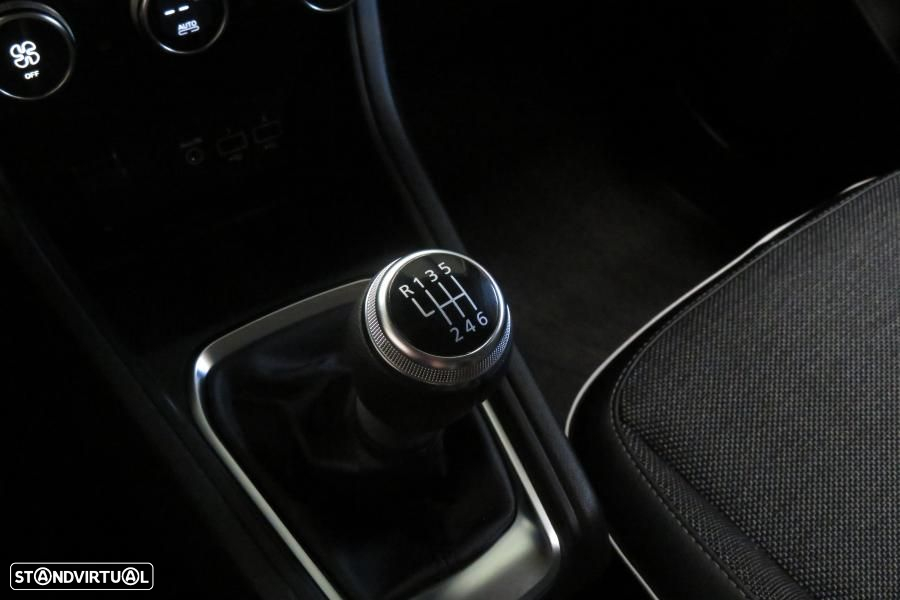 Renault Captur 1.0 TCe Intens - 19