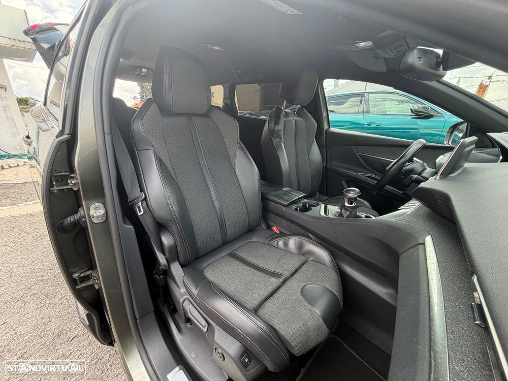 Peugeot 5008 1.5 BlueHDi GT Line - 18