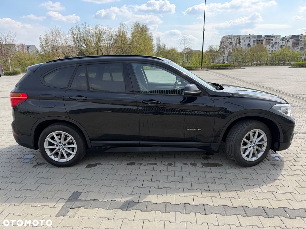 BMW X1 xDrive20d - 12