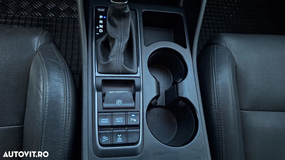 Hyundai Tucson blue 2.0 CRDi 4WD Aut. Premium - 14